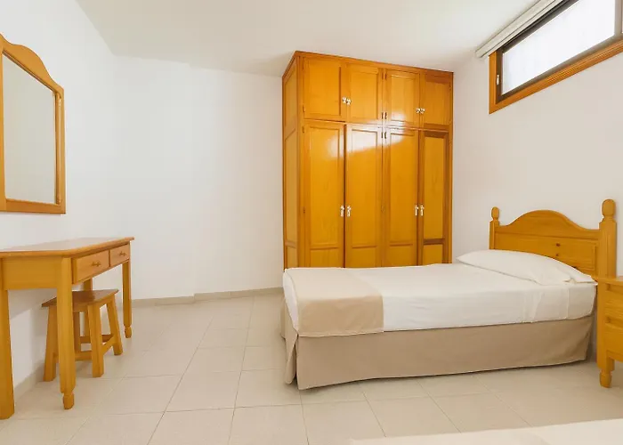 Cinco Diecinueve Playa La Arena * Puerto de Santiago (Tenerife)